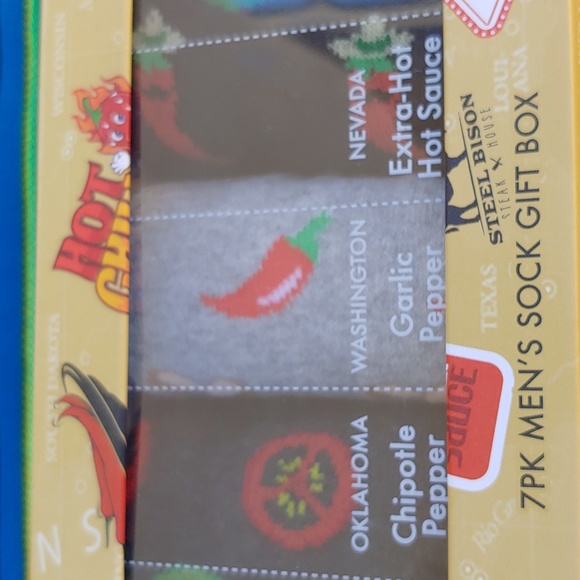 Men's Socks Fun Hot Sauce Boxed, NEW 5 Pairs - Picture 3 of 9